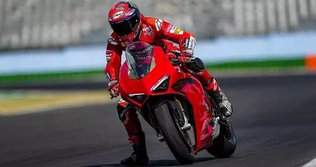 اهمیت بهینه‌ سازی شتاب، مصرف سوخت و عملکرد موتور سیکلت